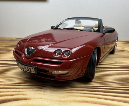Norev alfa romeo - 1/18,