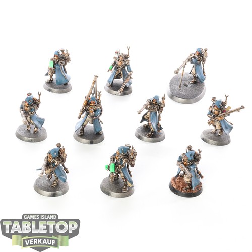 Adeptus mechanicus 10 - adeptus,