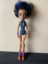 Monster High Doll Dance Class