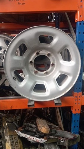 40300vb100 cerchio nissan - 40300vb100,