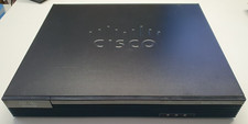 Router Cisco 1921 ·