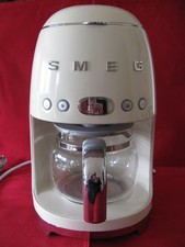macchina caffè smeg difettosa / mod: DCF02CREU / distributore di pezzi di ricambio o riparazione
