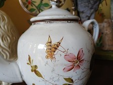 antica teiera smaltata dipinta