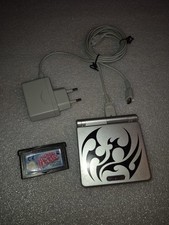 Nintendo Game Boy Advance SP