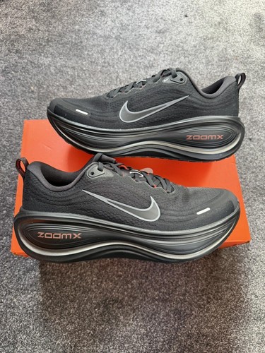Nike vomero plus - 9,