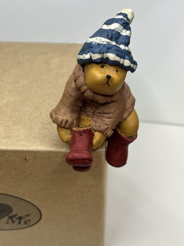 Colourbox bear me - &, /