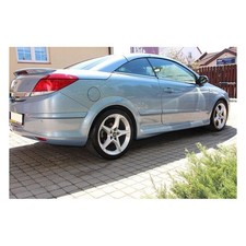 Spoiler tetto in look OPC OPEL