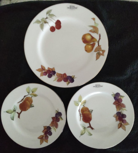 Royal worcester evesham - worcester,