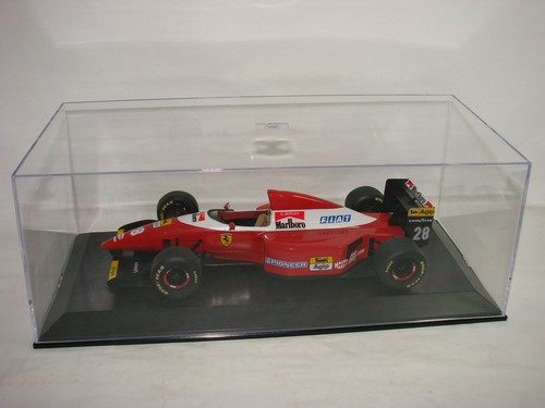 Ferrari f93 gerhard - 1/18,