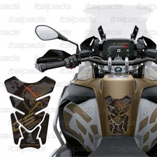 "Michigan" Black/Gold Tank