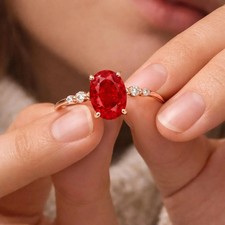 Anello da sposa in oro giallo