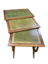 3 tavolini a cicogna con piano