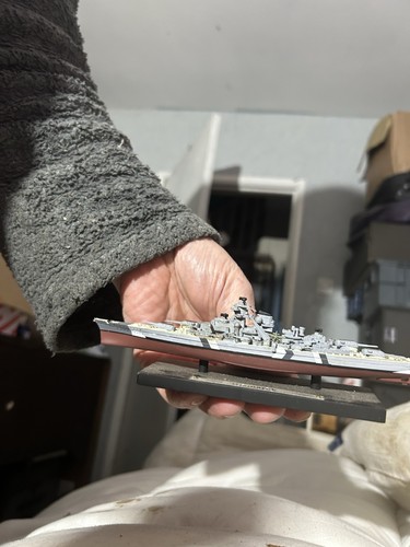 Small model bismarck - model,