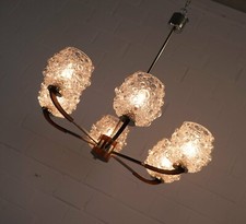 vecchia lampada a sospensione
