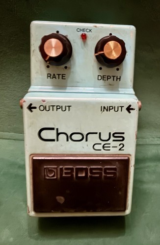 Boss chorus analog - ce-2, mij