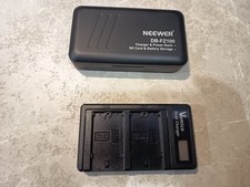 Caricabatterie doppio USB NEEWER per batterie Sony NP-FZ100