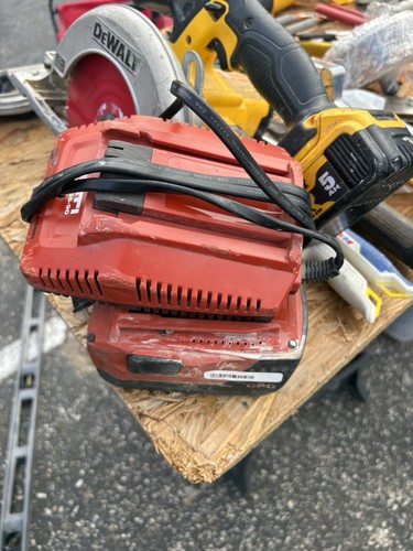Hilti battery b22 and charger - b22,