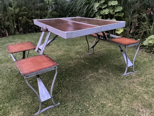Tavolo picnic vintage - da,