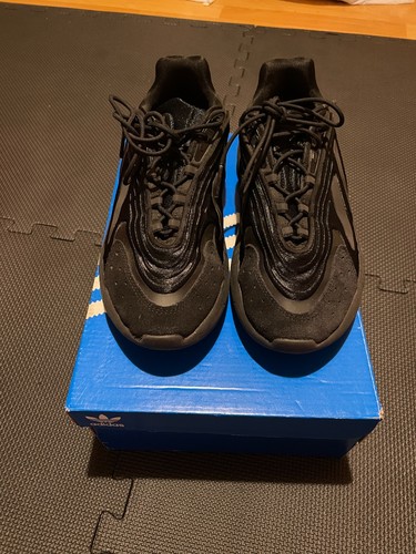Adidas yeezy 700 blackout - 700,