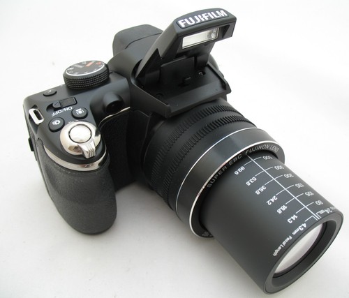Fujifilm finepix s4400 - finepix,