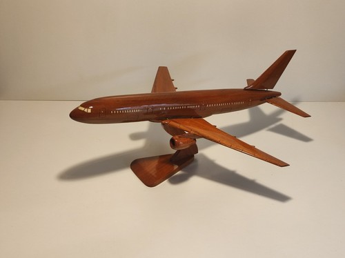 Boing 767 aereo fatto mano - fatto, a