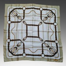 Foulard Vintage Carrè Must de CARTIER in seta marrone, bianca e beige"
