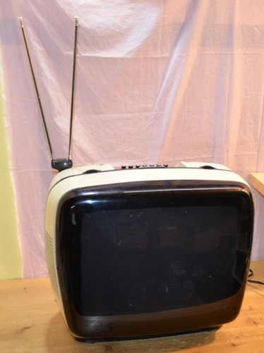 Vecchia vintage anni 70 - vecchia, tv