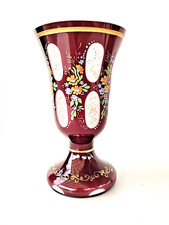 VASO DI VETRO MOLATO CON