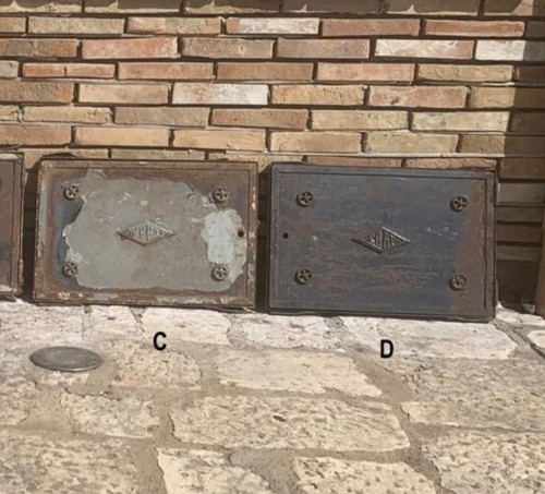 Antico sportello ferro - in,