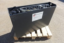 BATTERIA CARRELLO ELEVATORE