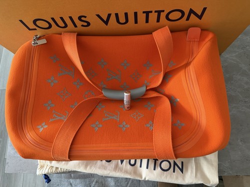 Louis vuitton horizon - louis,