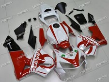 Adatto per 05-06 CBR600RR