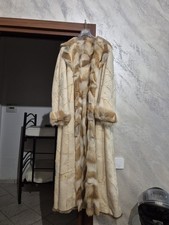 Pelliccia Milona In Pelle Di Coyote