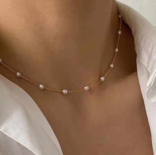 Collana girocollo perle finte