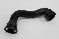 Tubo sfiato coperchio camma VW Golf 5G Mk7 2.0TDi 04L103493