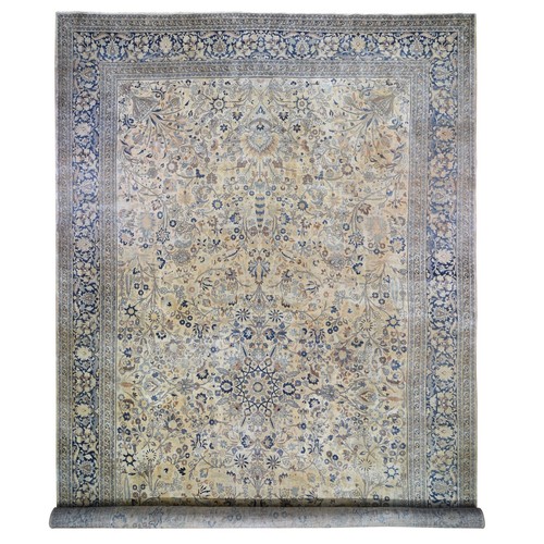 Tappeto antico oversize panna