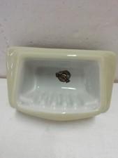 ACCESSORIO BAGNO IN CERAMICA
