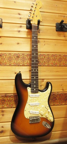 Chitarra firmata fender bonnie - fender,