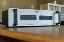 Preamplificatore valvolare