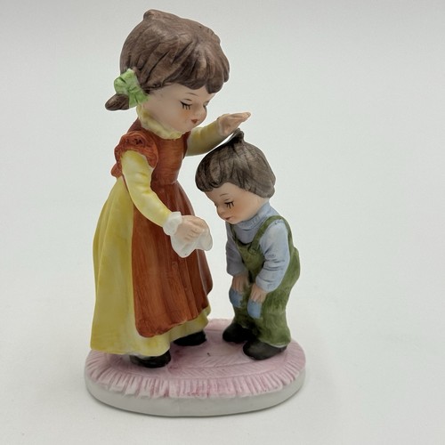 Statuina porcellana vintage