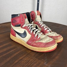 Jordan 1 Chicago 1985 Vintage