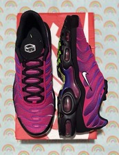 Nike Air Max Plus TN, Uomo UK 7,5 / EUR 43 - Fireberry / Bianco - Nero