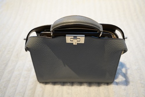 Fendi peekaboo iseeu mini - fendi,