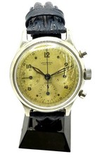 Universal Genève Compax