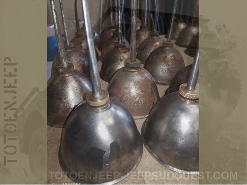 Graissage burette huile - burette, us