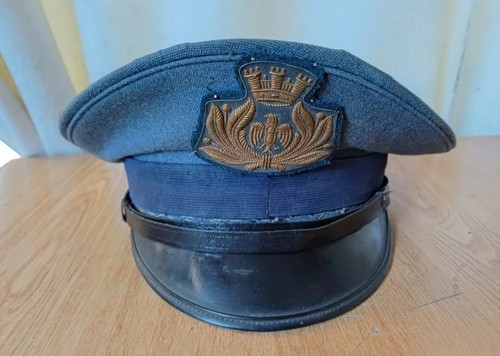 Vecchio berretto cappello - vecchio,