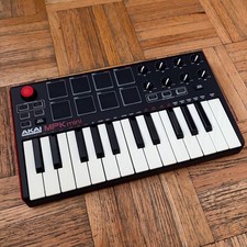 Akai Professional MPK Mini MK2