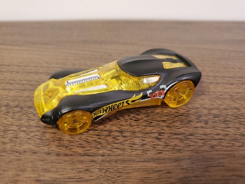 Hot wheels hw40 - hot, test