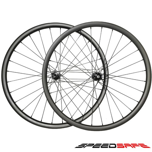 Set ruote carbonio tubeless