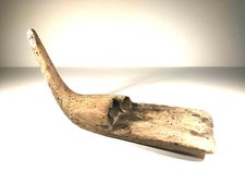 Antico attrezzo agricolo in